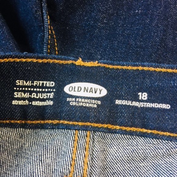 Old Navy Jean Shorts Semi Fitted Dark Stretch Cuffed 18 Regular‎ - Picture 4 of 10